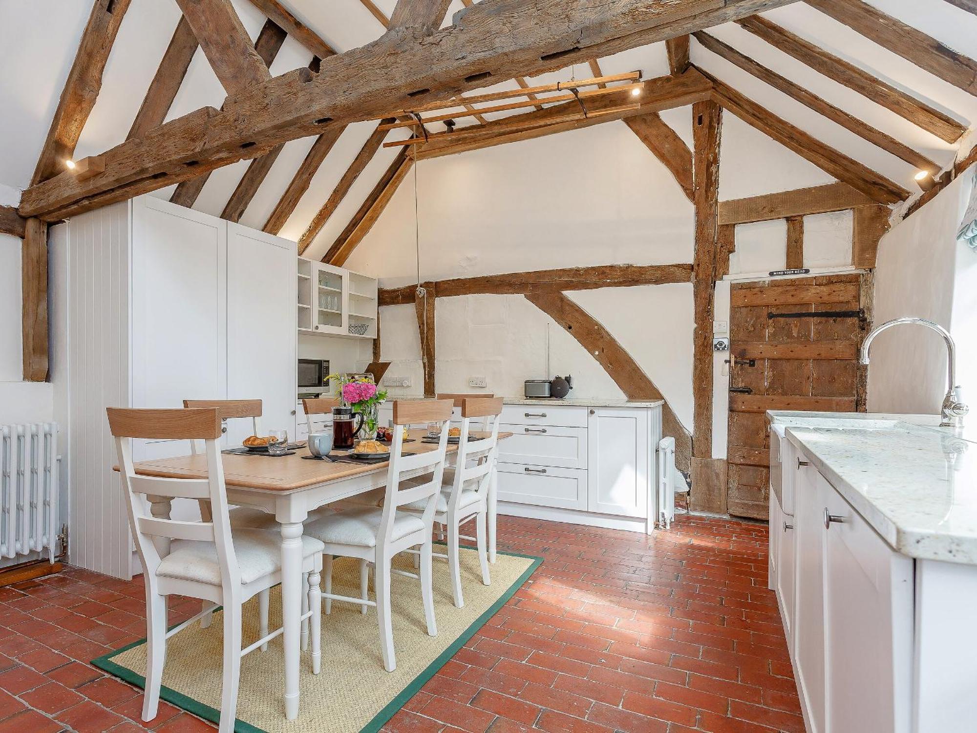 Pollard Cottage Lingfield Exterior foto